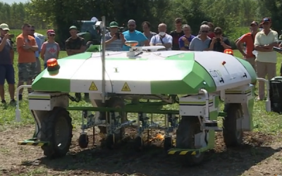 La tecnologia per il Bio: alle prove in campo della giornata macchine di AIAB FVG partecipa anche Dino, il primo drone terrestre per il controllo delle malerbe.